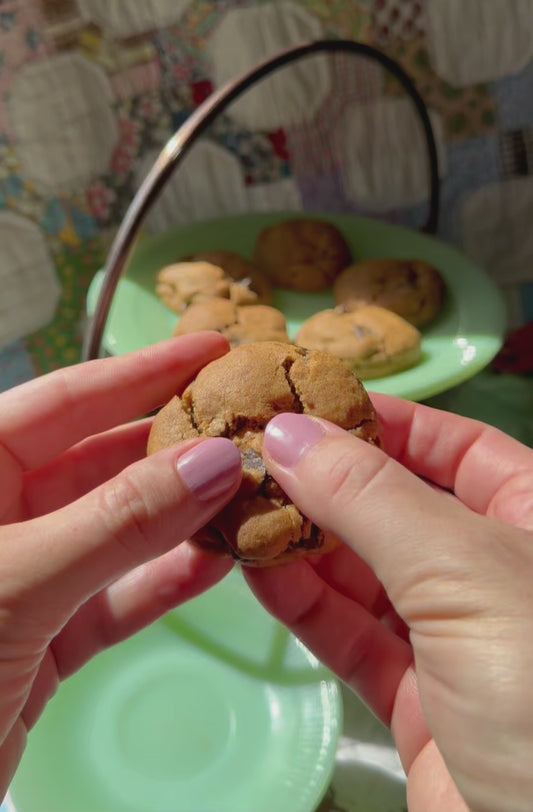 Classic Chocolate Chunk Dozen